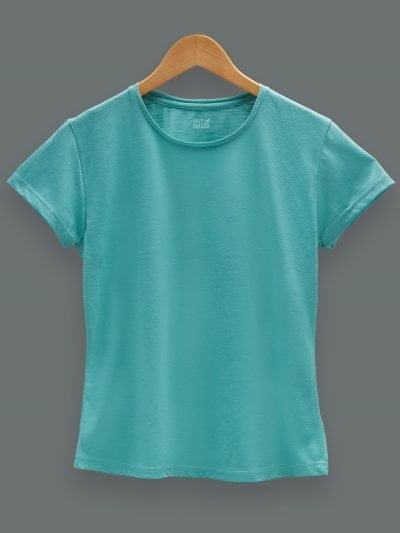 Women's green t-shirt. Round neck and half sleeves