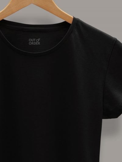 Women's Plain Black T-shirt. Round Neck and Half Sleeves Zoomed In
